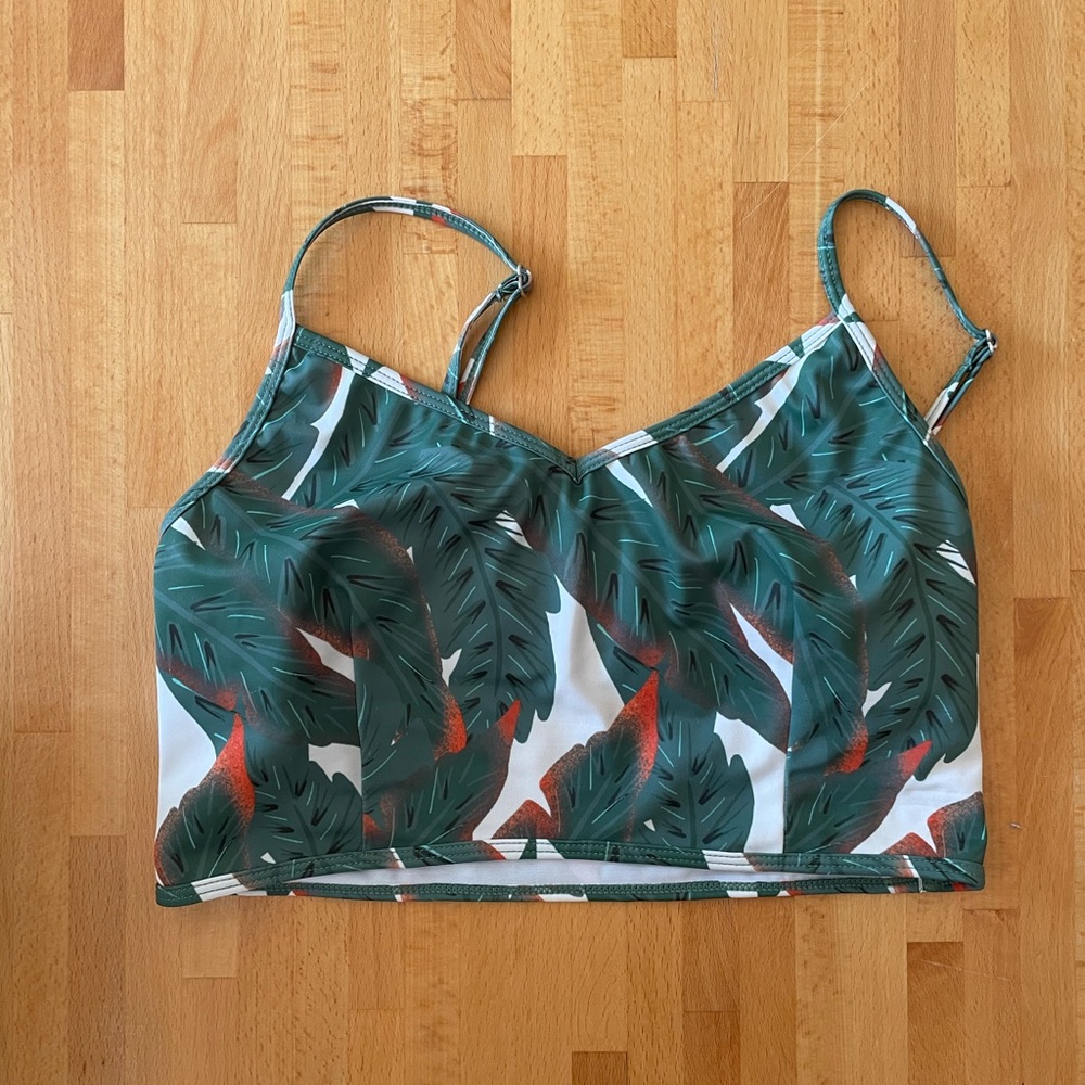 Kortni Jeane V Crop